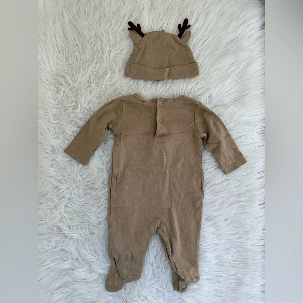 Carter’s Reindeer Onesie and Hat